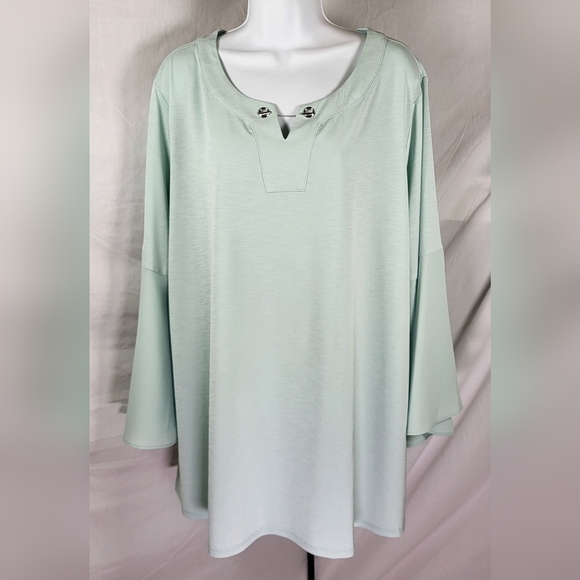 CATO Light Mint Green Embellished Neckline Bell Sleeve Top - Plus Size 18/20W - Picture 2 of 10